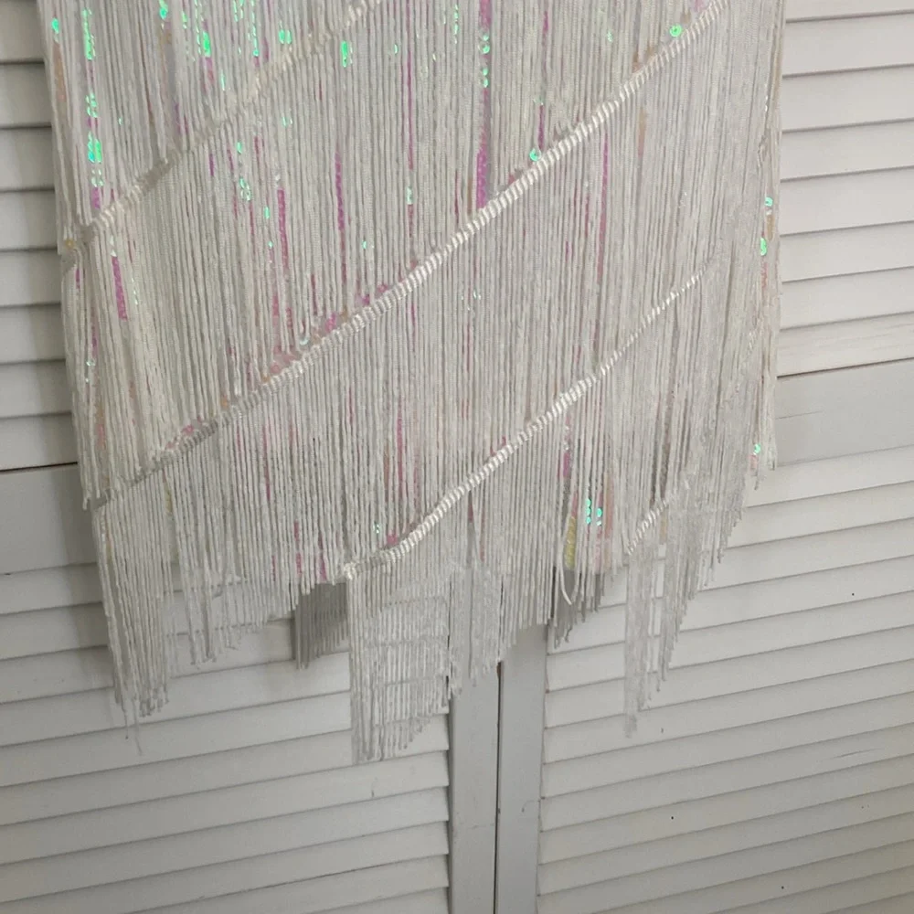 Vtg fringe white irridescent mini dress size XS approx 26.5 in long from pitt - Picture 4 of 6